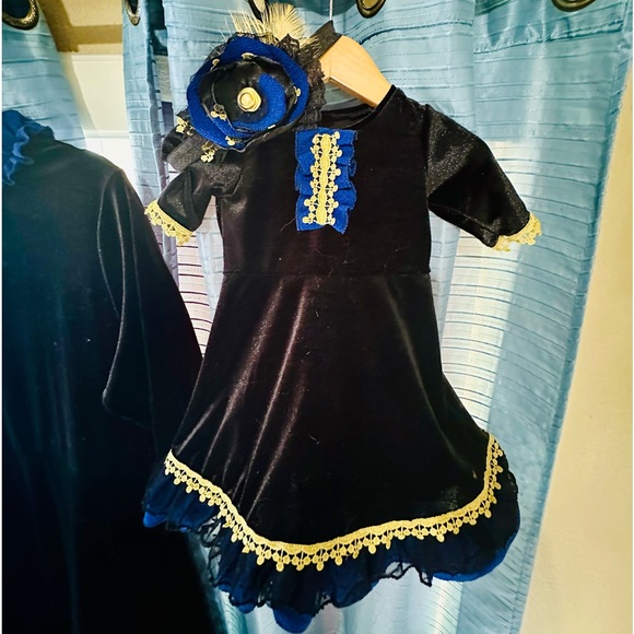 SOLD Custom Mommy and Daughter High Low Top and Dress - Picture 4 of 14